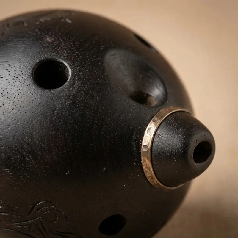 Double-Chamber Ocarina — Bass C Ebony Matte - 3
