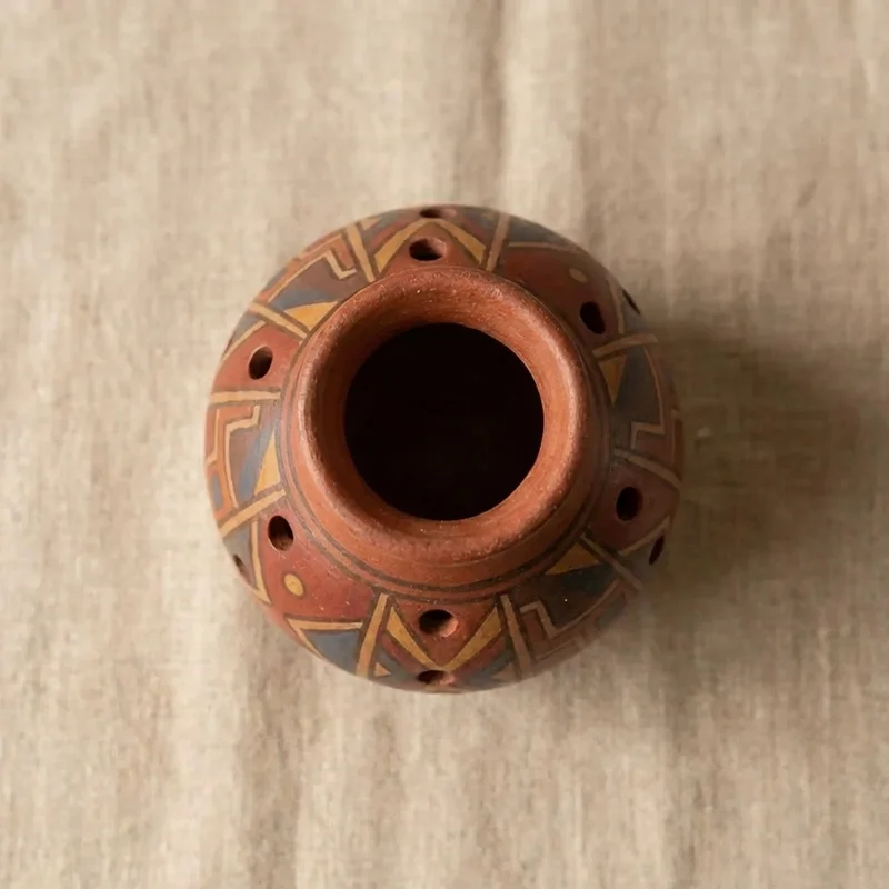 Terracotta Vessel Flute — Alto C Handpainted Peruvian Design - 2